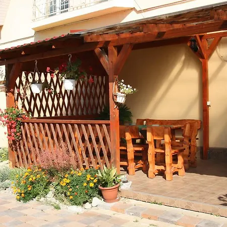 Kuria Ivachnova Liptovská Teplá